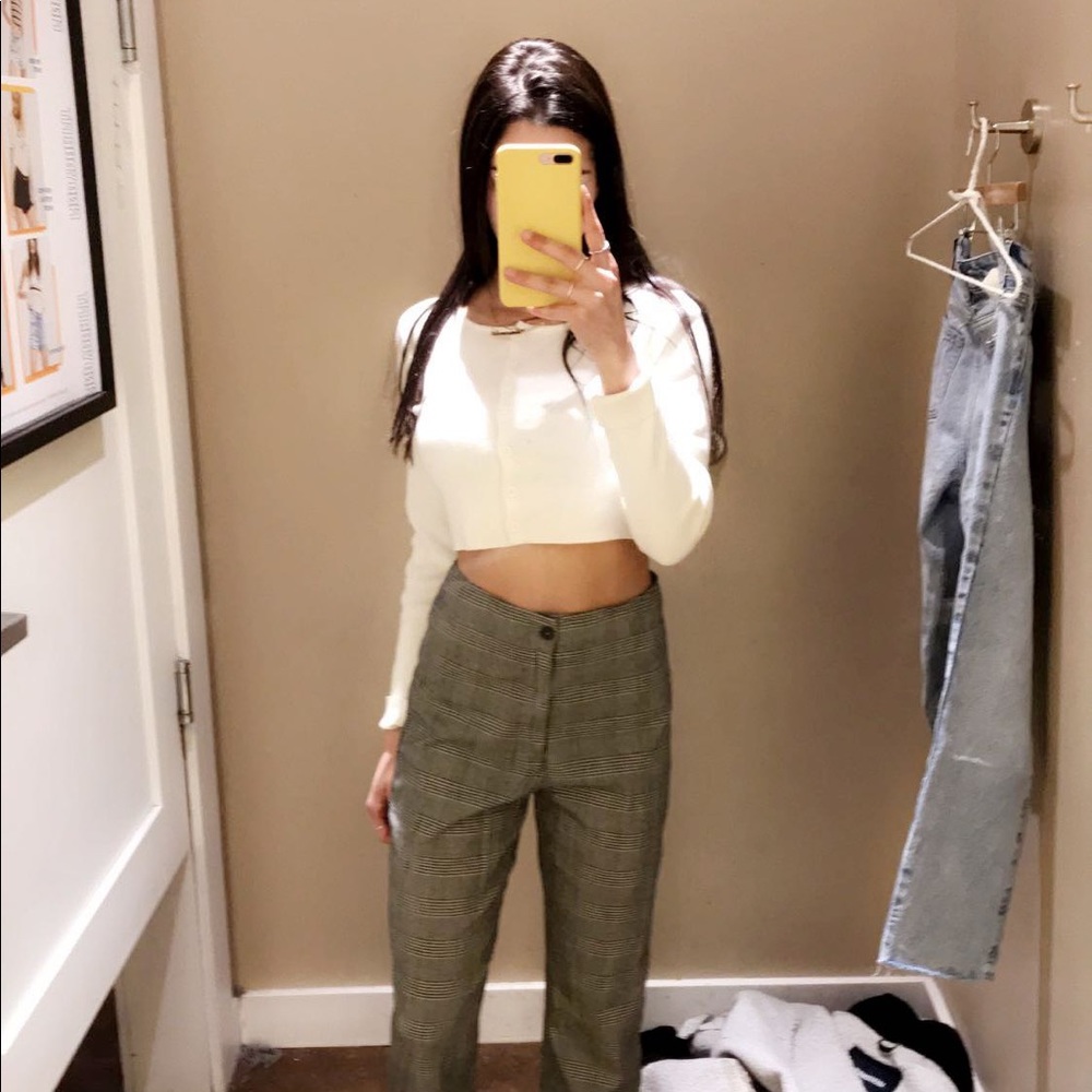 brandy melville long crop sleeve